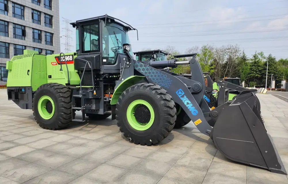 Wheel loader illustrating heavy-equipment linkage and pin joints